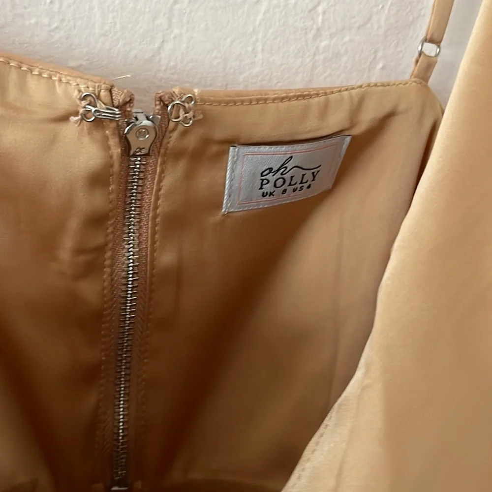 Oh Polly Satin Corset Top - Picture 5 of 7